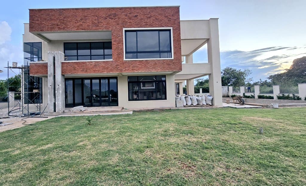 Flat RTGL - 5 Bedroom Plus DSQ - Image 13