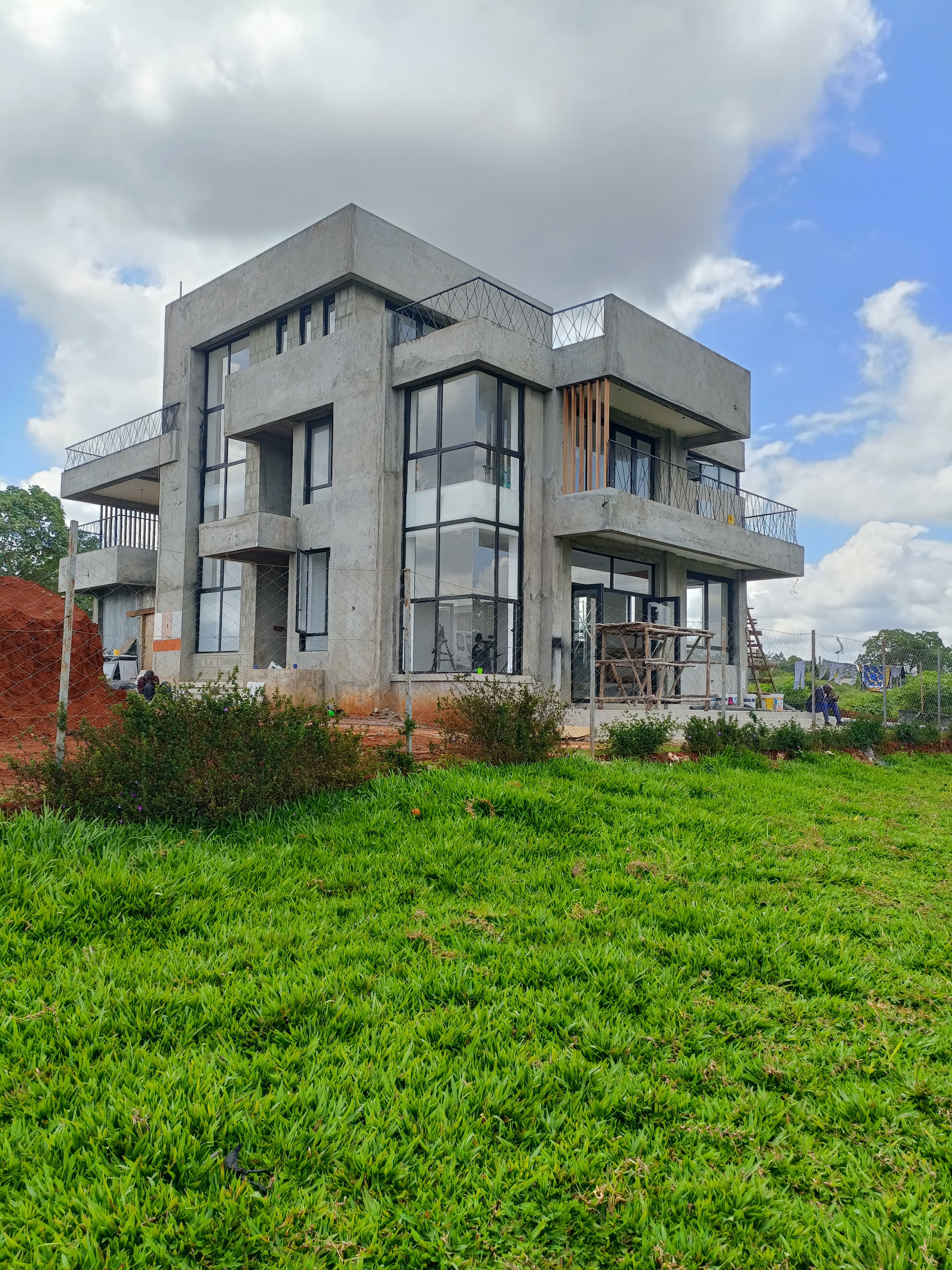 Zaria Village - 4 Bedroom Plus Detached DSQ - Image 2