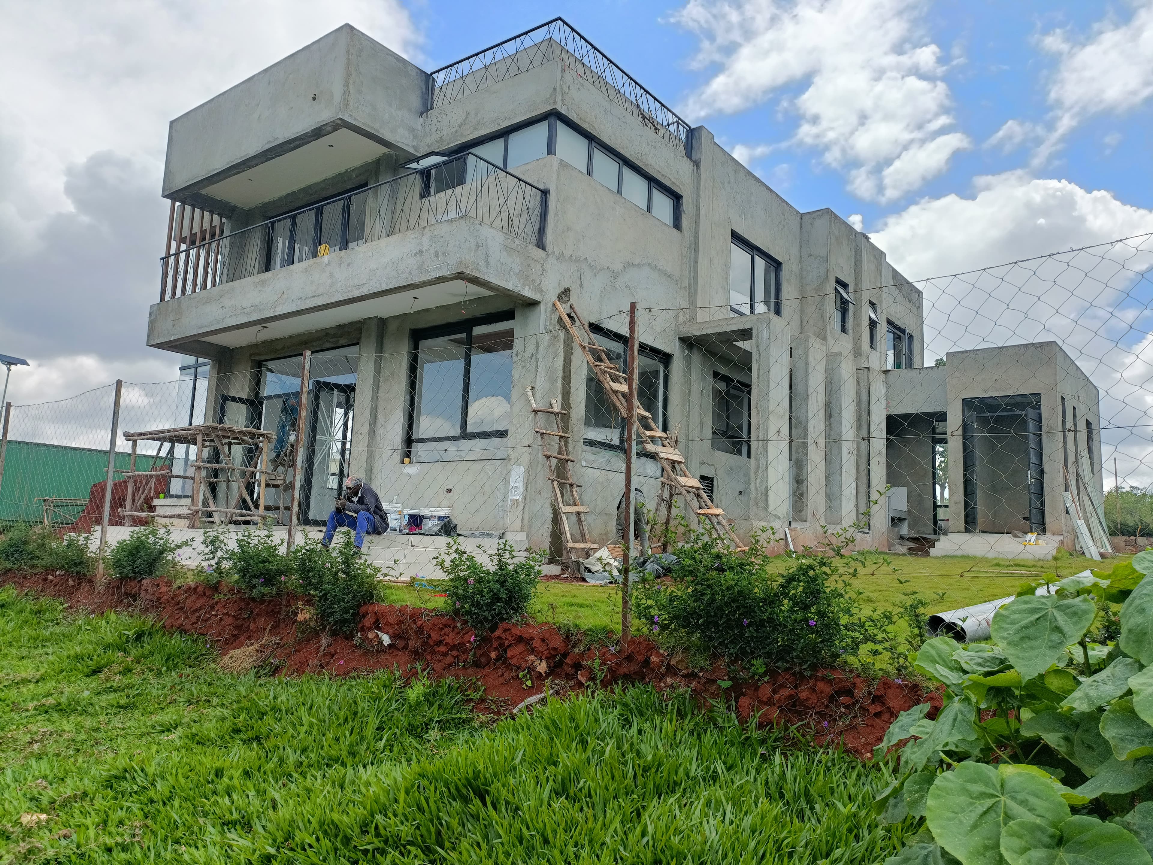 Zaria Village - 4 Bedroom Plus Detached DSQ - Image 4